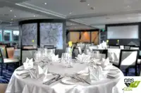 क्रूज जहाज बेचने के लिए