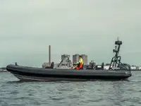 कठोर inflatable नाव बेचने के लिए