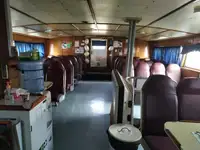 आपूर्ति जहाज बेचने के लिए