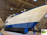 क्रूज जहाज बेचने के लिए