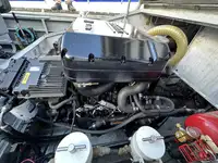 पेट्रोल नाव बेचने के लिए